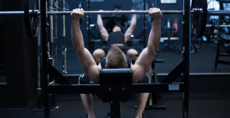 How to Increase Weight on Bench Press: 5 Mistakes To Avoid